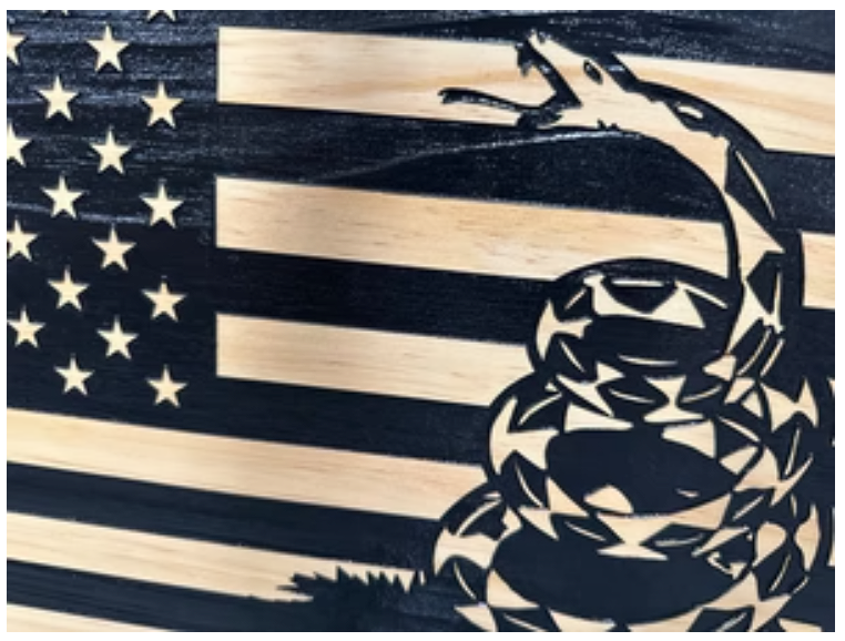 Dont Tread On Me Secure Decorative Wall-Mounted Gun Cabinet (Stripes)